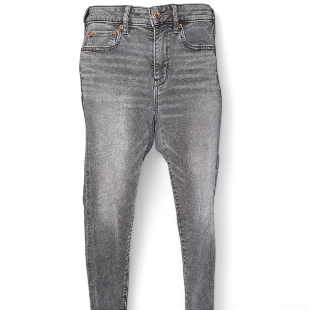 Stylish Gray Denim Jeans